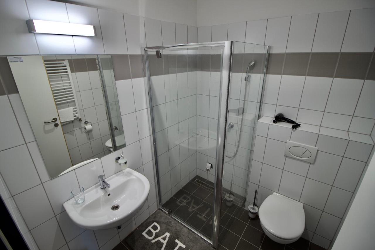 Sport Centrum Apartman Pápa Exteriör bild